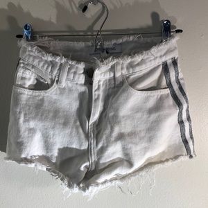 urban revivo white denim shorts
